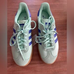 NWT Adidas Gazelle Bold Women's Platform Sneakers Size 7.5